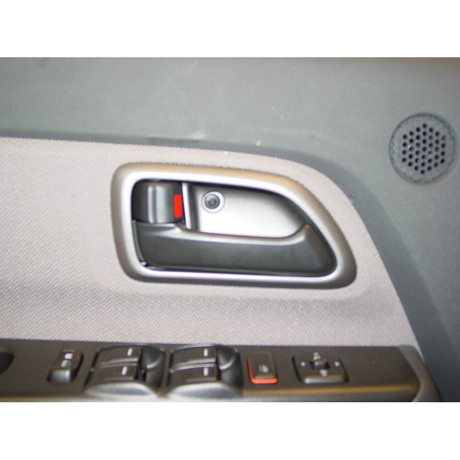 2010 GMC Canyon Front door tweeter location