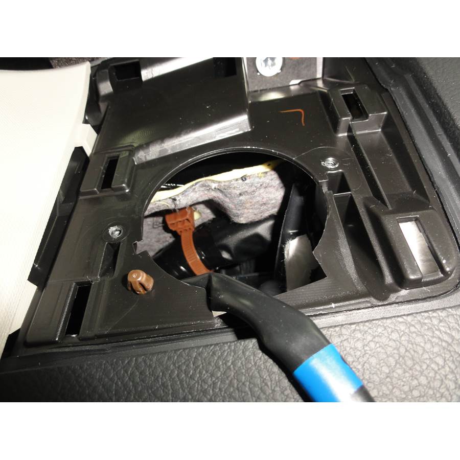 2015 Subaru XV Crosstrek Dash speaker removed