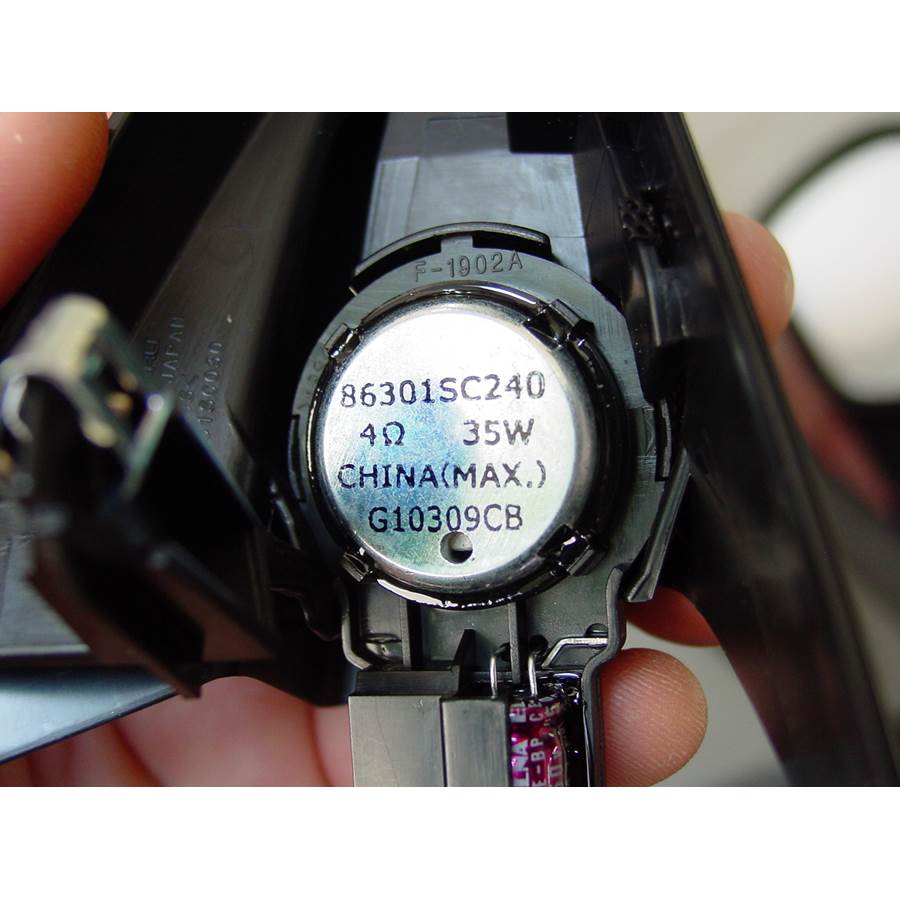 2010 Subaru Forester Front door tweeter