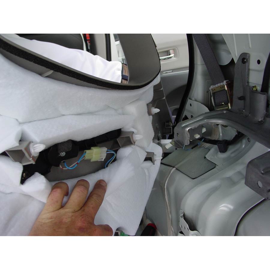 2008 Subaru Tribeca Rear pillar speaker