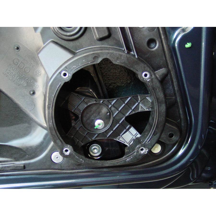 2010 Volkswagen GTI Front door woofer removed