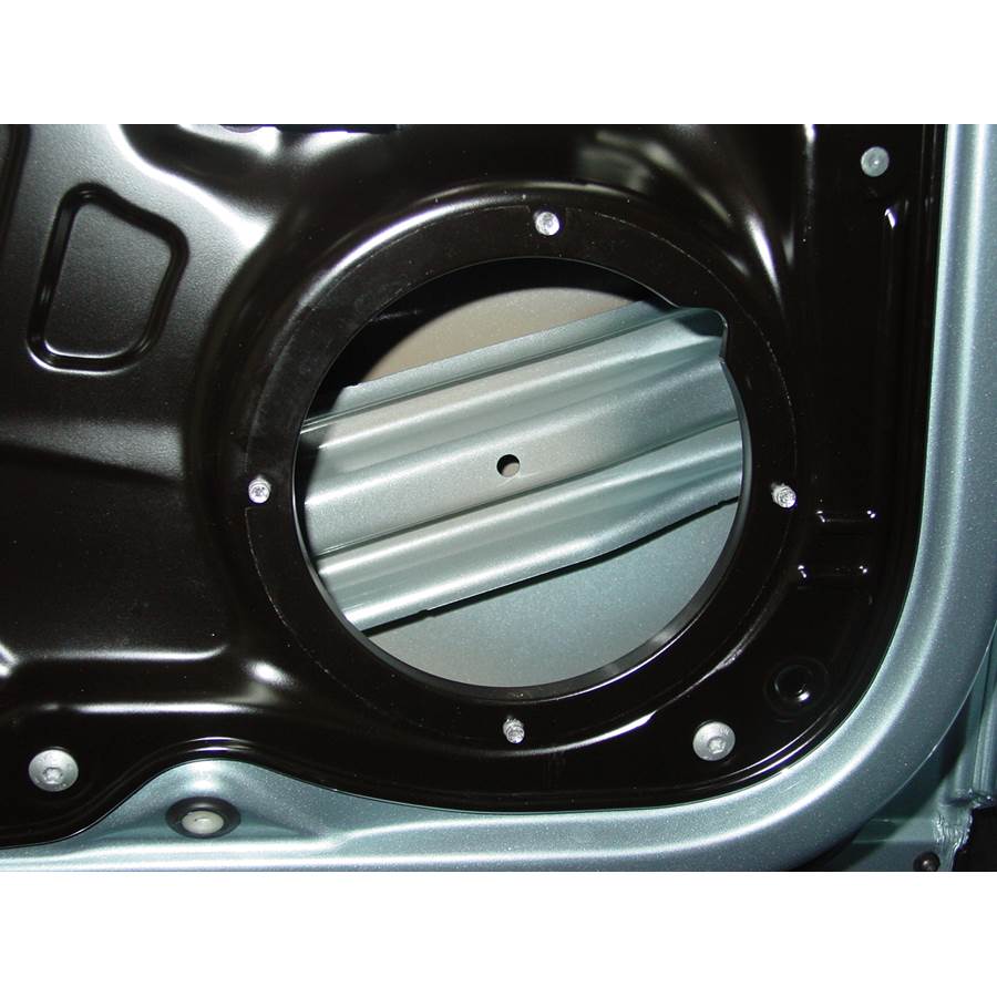 2010 Volkswagen Passat Rear door woofer removed