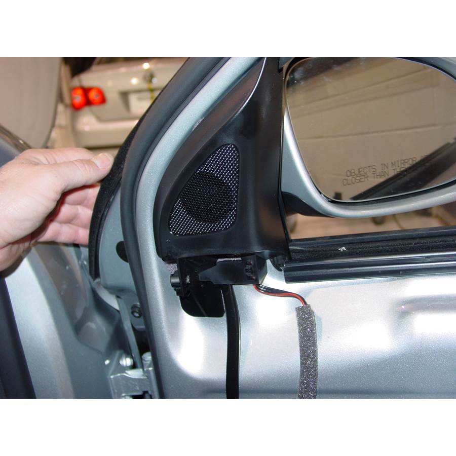 2010 Volkswagen Jetta Front door tweeter location