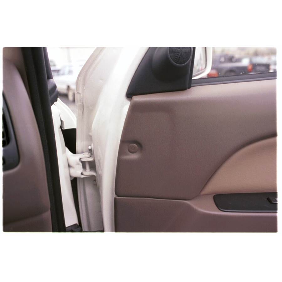 1998 Toyota 4Runner Front door tweeter location