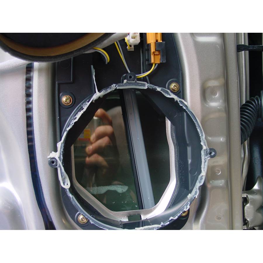 2001 Toyota 4Runner Front door woofer removed