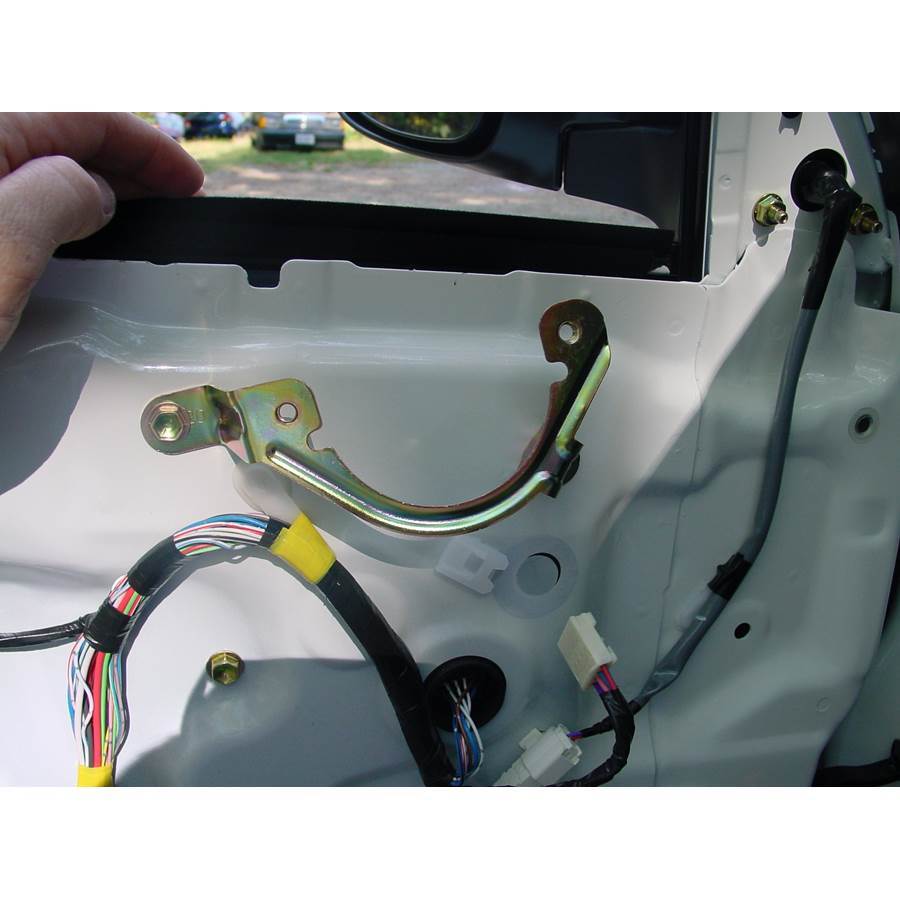 2004 Toyota 4Runner Front door tweeter removed