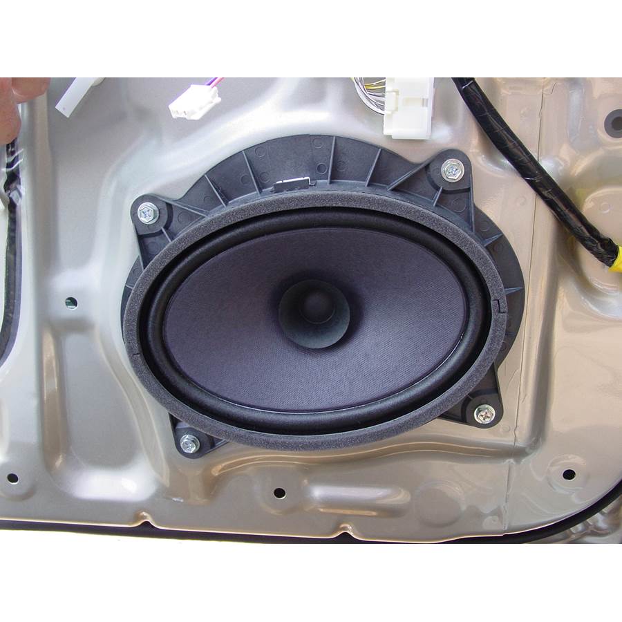 2007 Toyota 4Runner Front door woofer