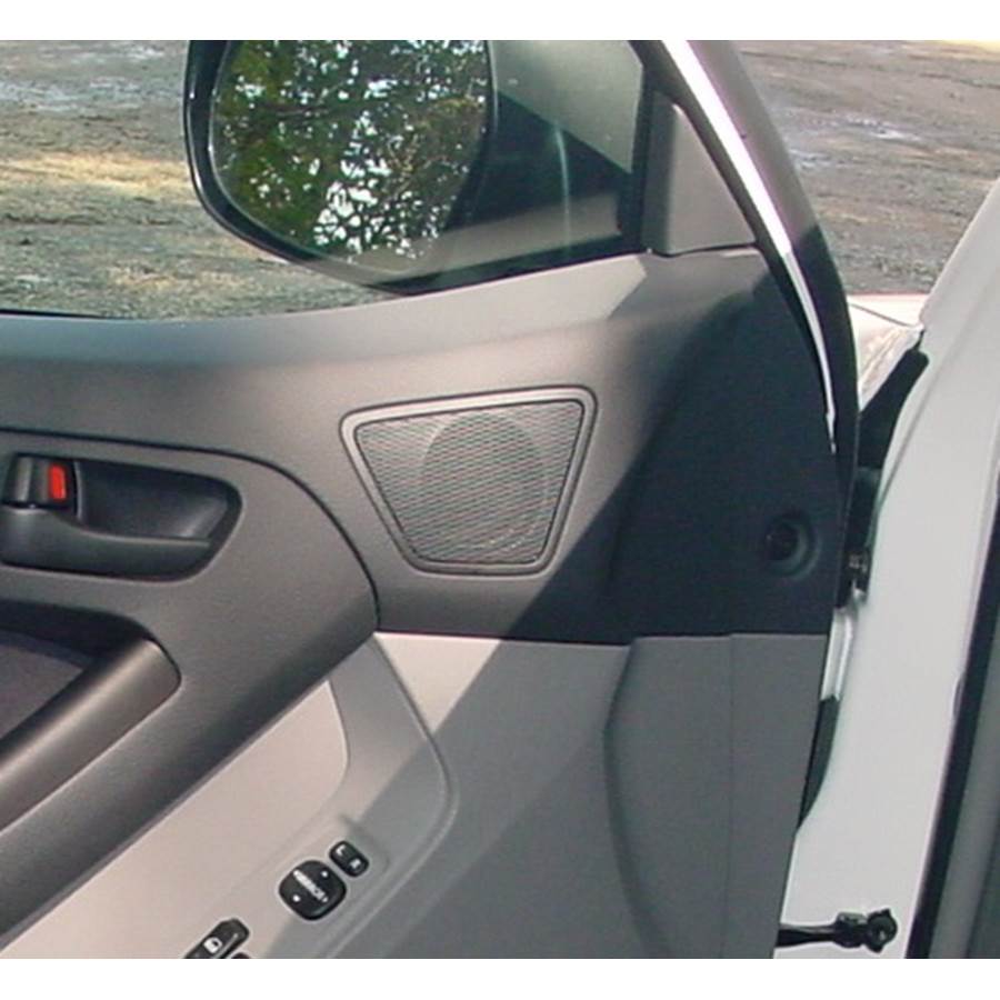2004 Toyota 4Runner Front door tweeter location