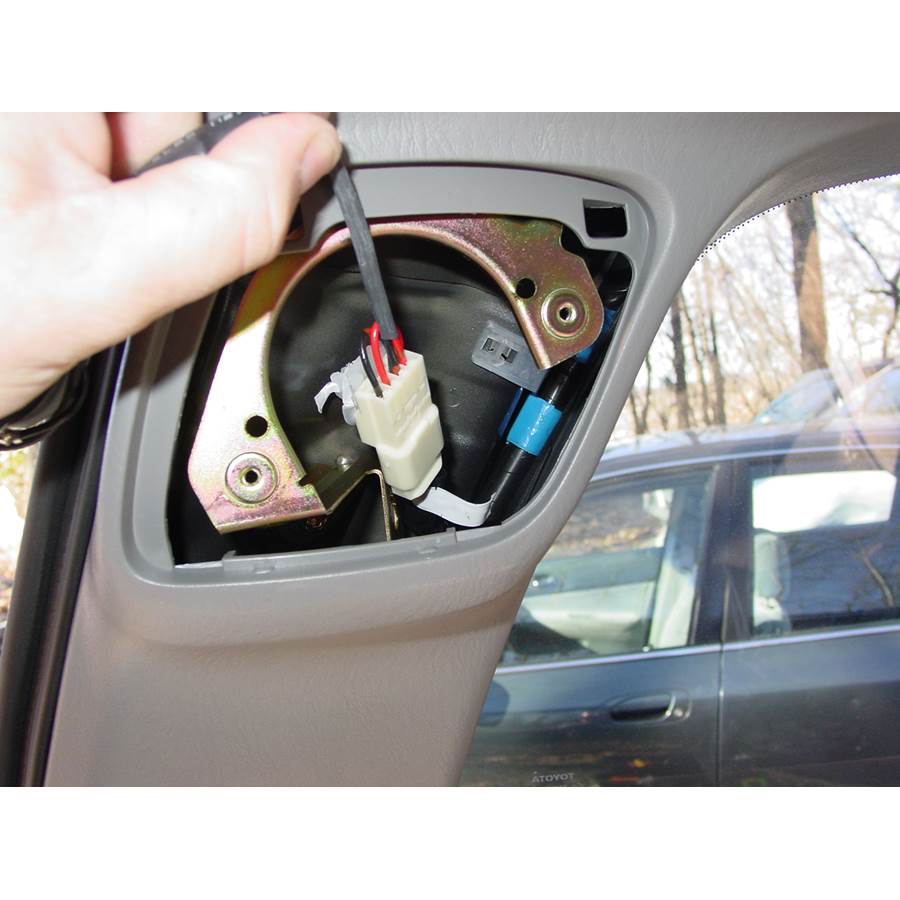 2008 Toyota 4Runner Rear pillar speaker removed