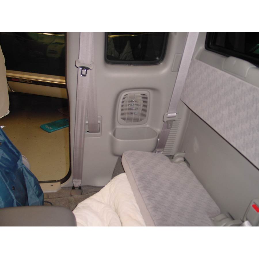 2002 Toyota Tacoma Rear cab speaker location