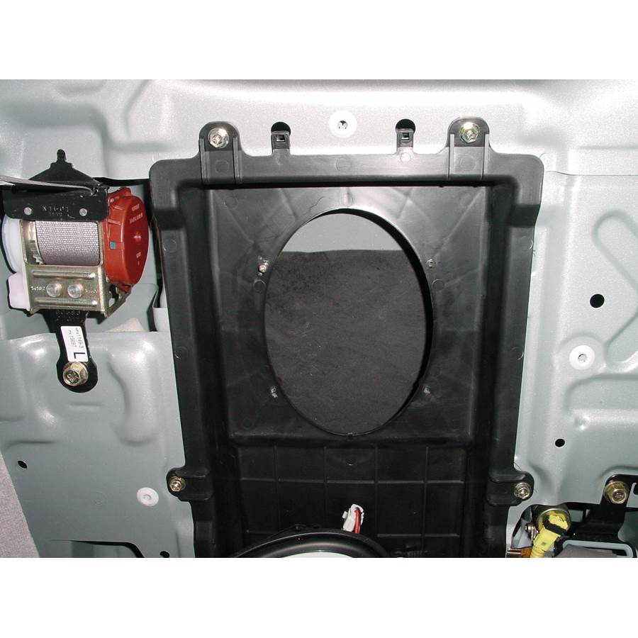 2002 Toyota Tacoma Rear cab speaker removed