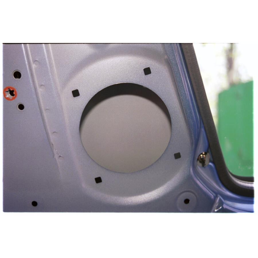 2000 Toyota RAV4 Far-rear side speaker removed
