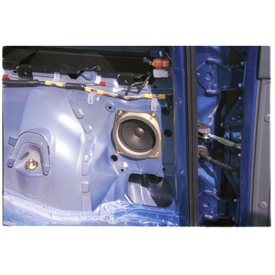 2000 Toyota RAV4 Far-rear side speaker