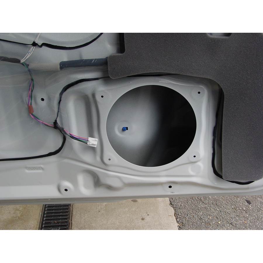 2008 Toyota RAV4 Tail door speaker removed