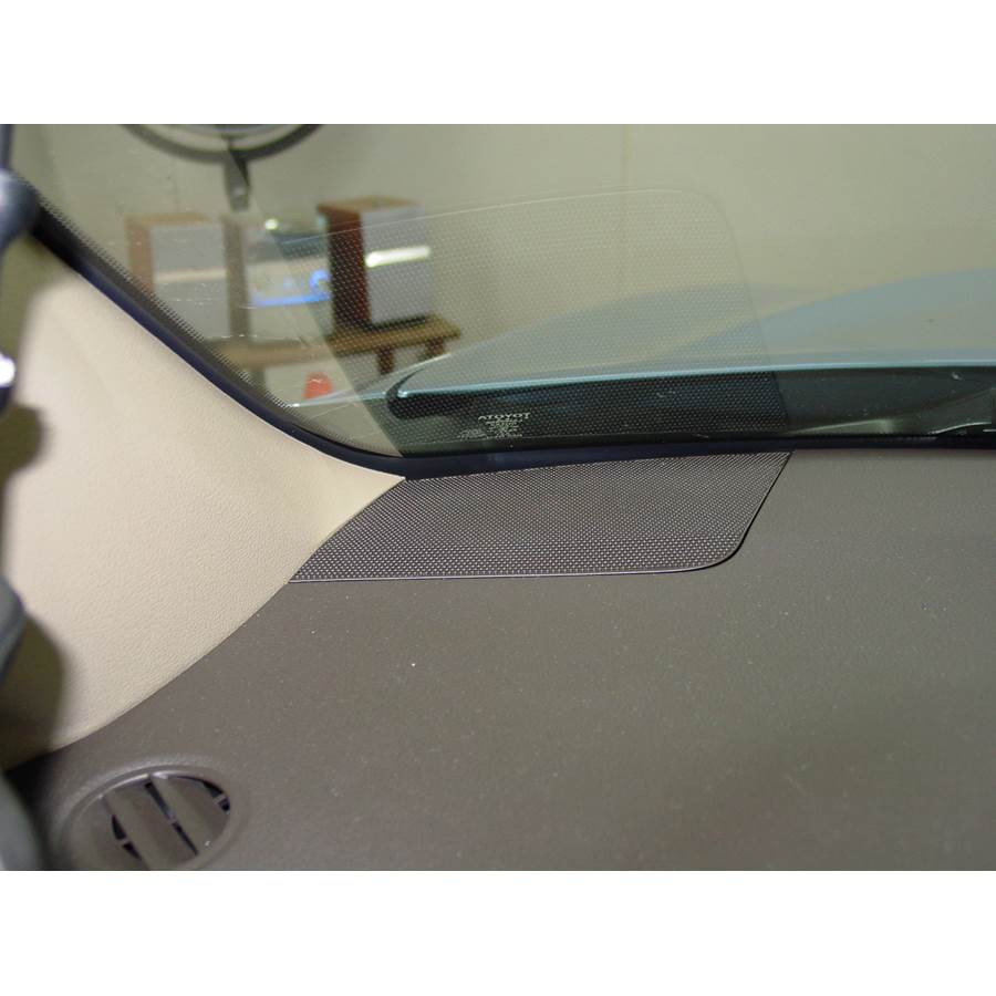 2008 Toyota Highlander Dash speaker location