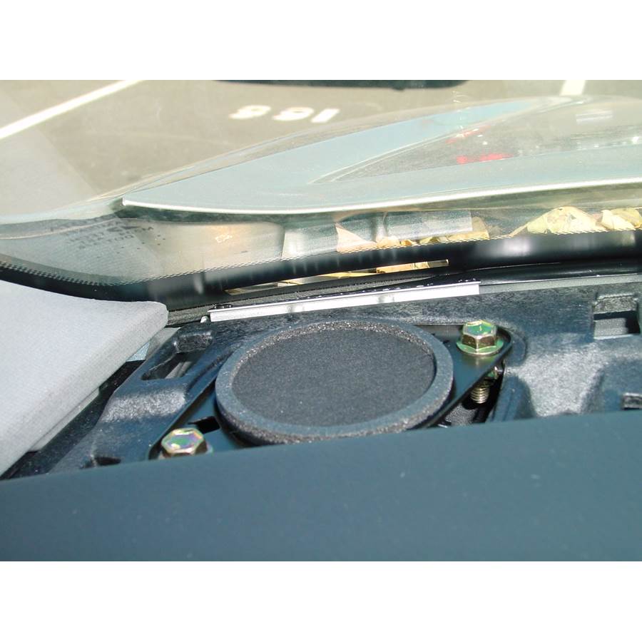 2005 Toyota Camry Dash speaker
