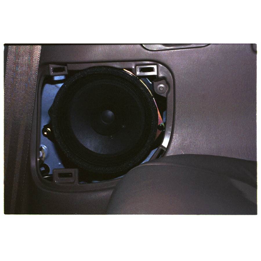 1998 Toyota Sienna Mid-rear speaker