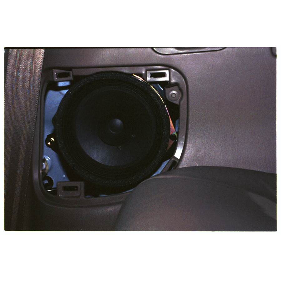 1999 Toyota Sienna Mid-rear speaker