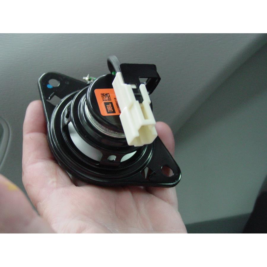 2014 Toyota Sienna Front pillar speaker removed