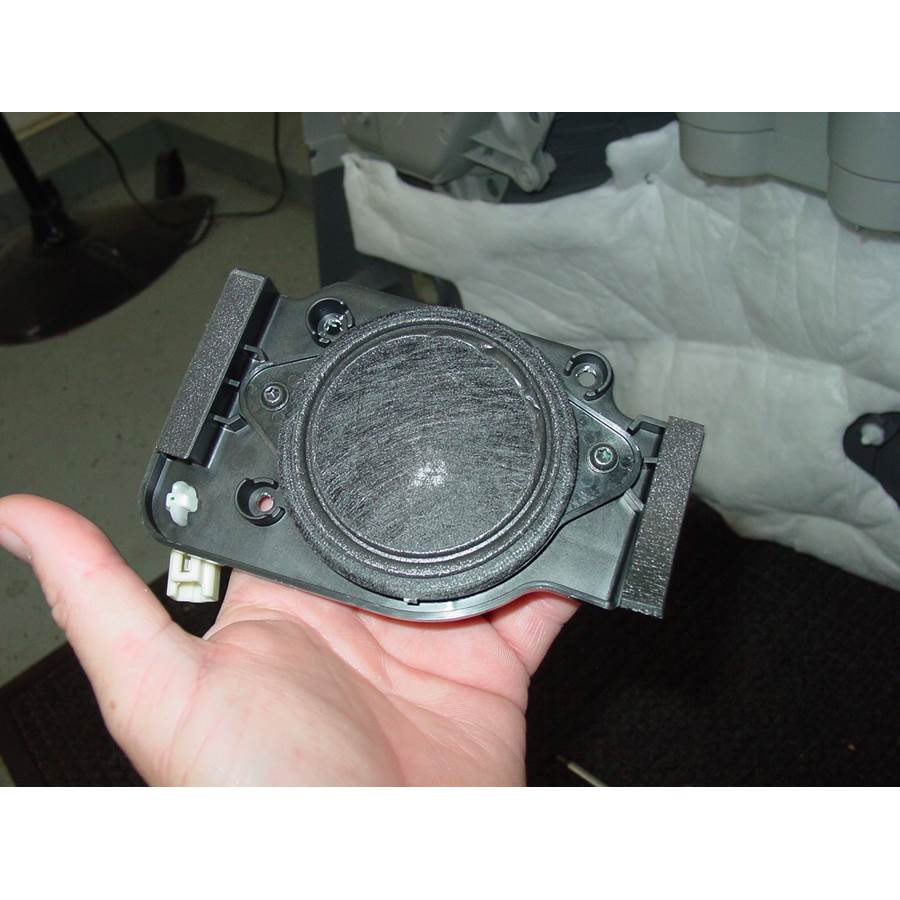 2013 Toyota Sienna Mid-rear speaker removed