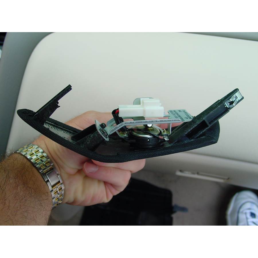 2001 Toyota Avalon Dash speaker removed