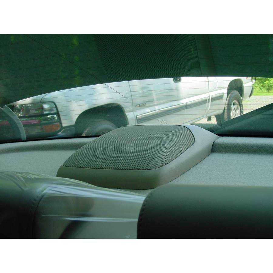 2003 Toyota Avalon Rear deck center speaker location