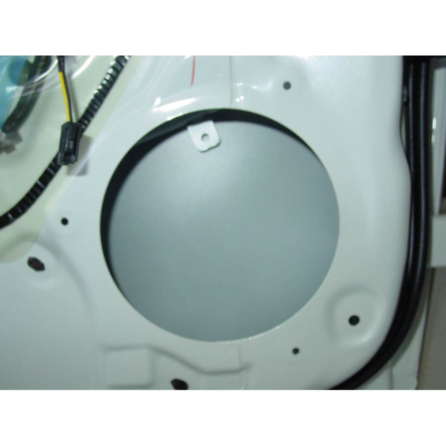 2015 Toyota Prius Rear door woofer removed