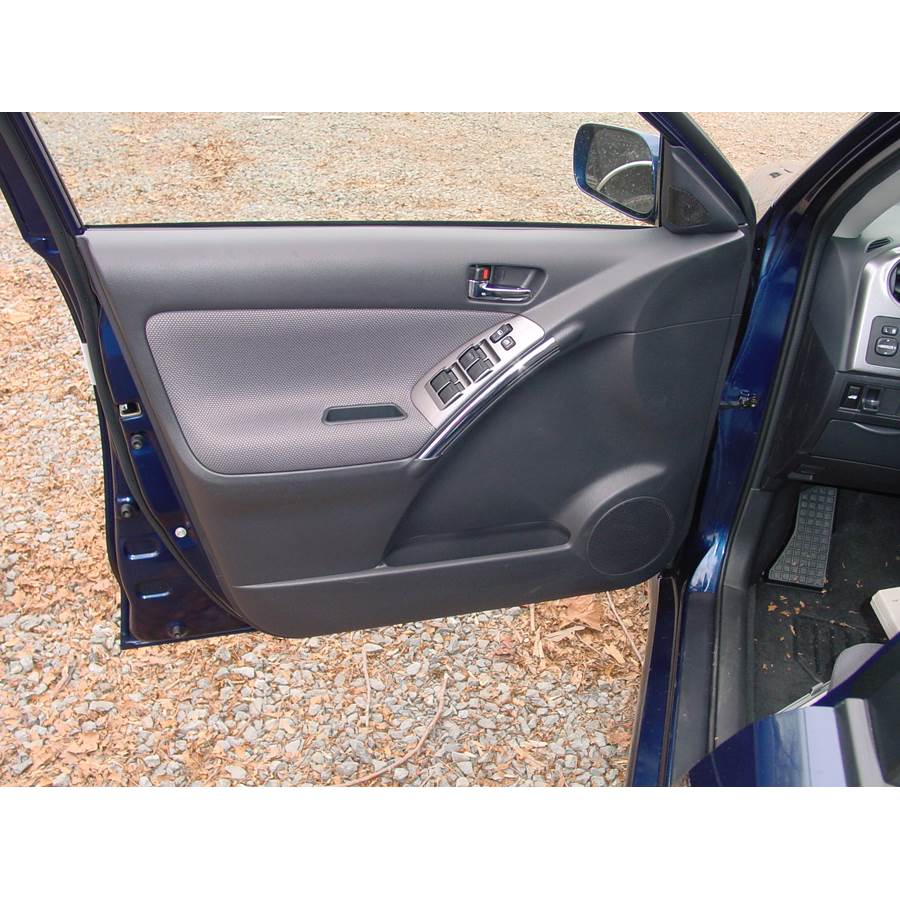 2003 Toyota Matrix Front door speaker location