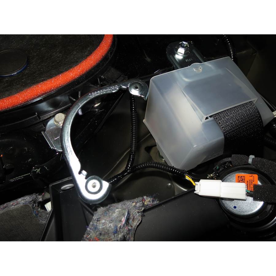2015 Toyota Camry Rear deck speaker removed