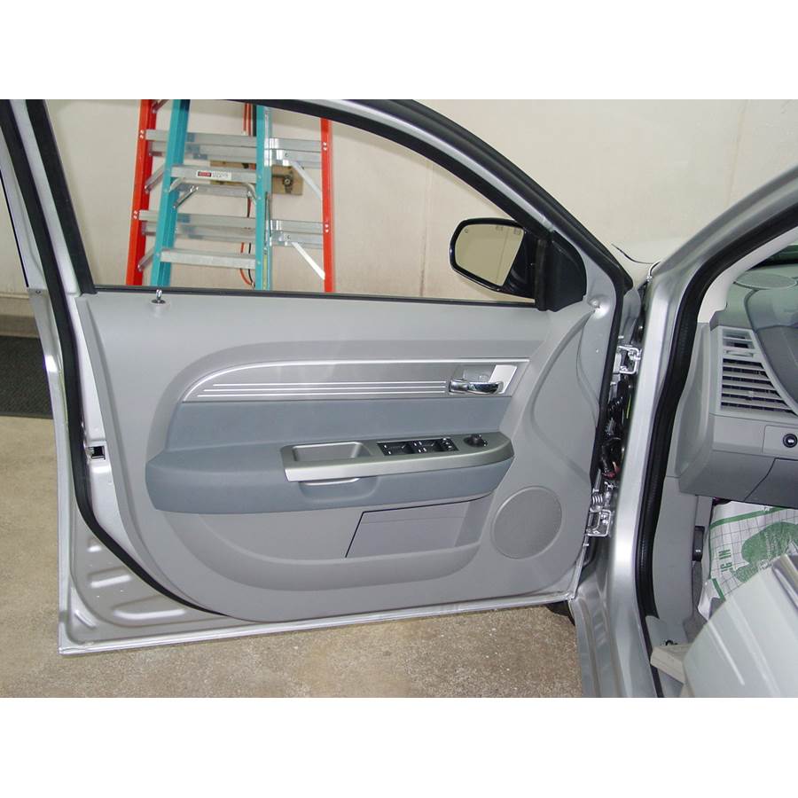 2008 Chrysler Sebring Front door speaker location