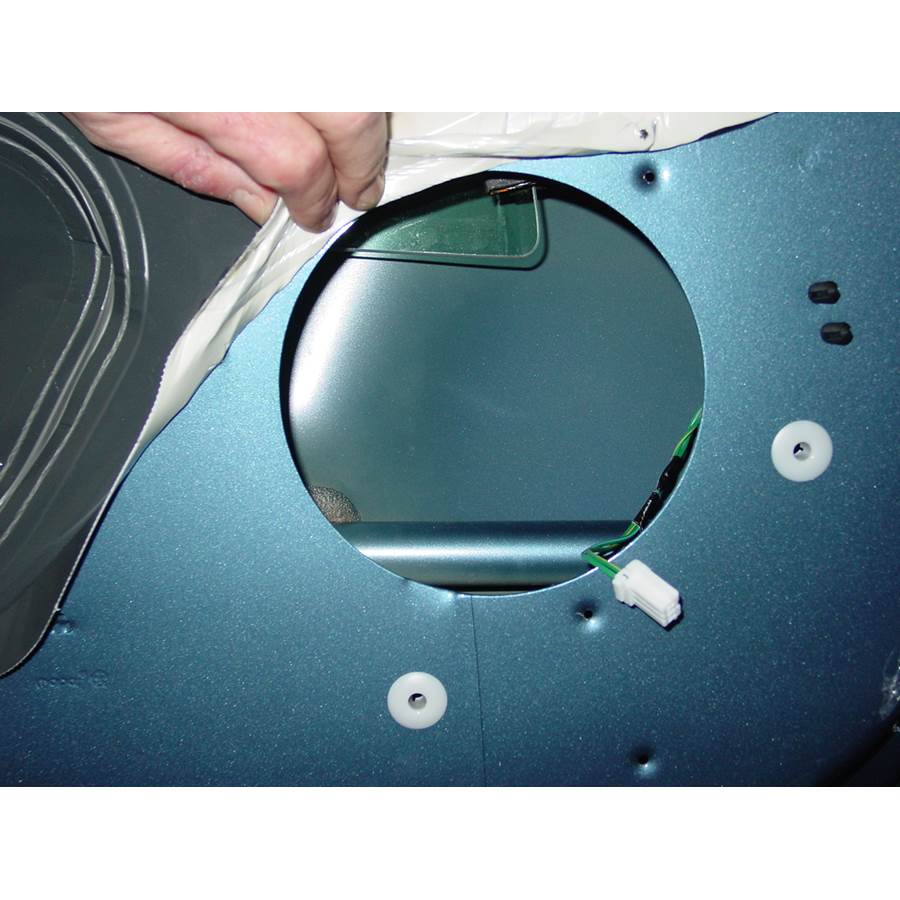 2009 Chrysler PT Cruiser Front speaker removed