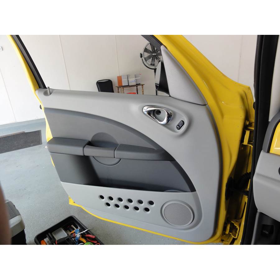 2007 Chrysler PT Cruiser Front door speaker location