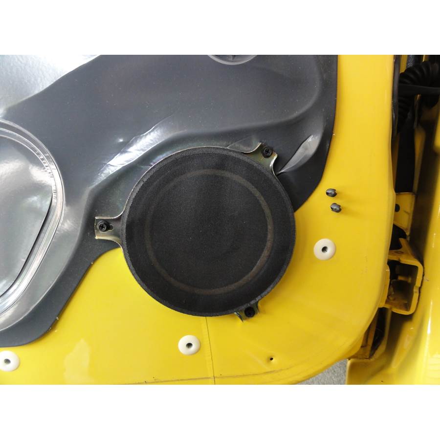 2010 Chrysler PT Cruiser Front door speaker