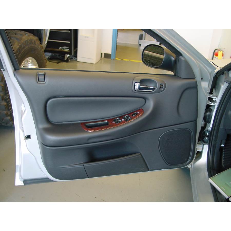 2003 Chrysler Sebring Front door speaker location