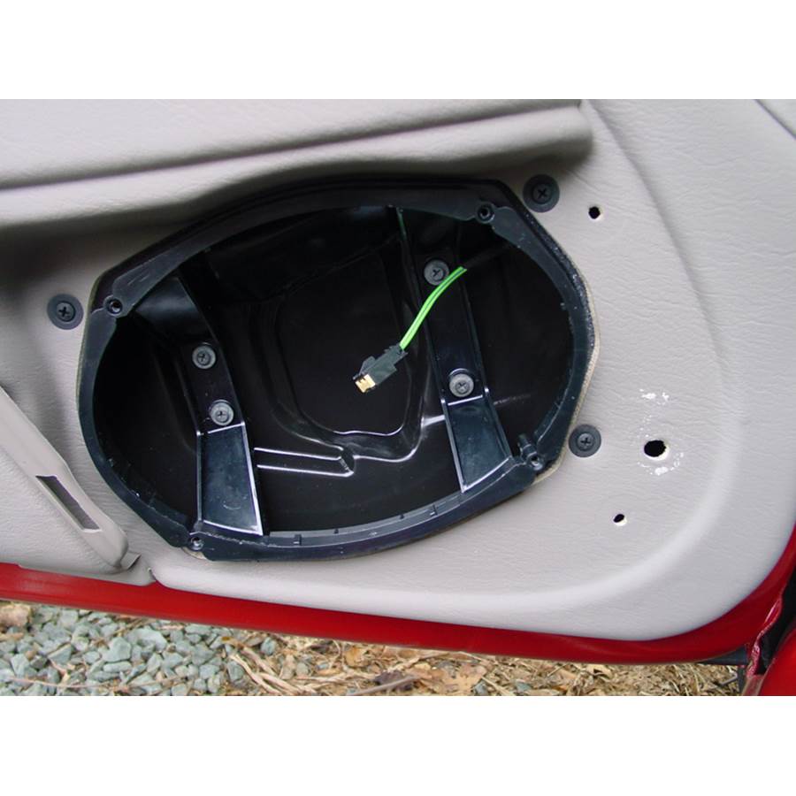 2005 Chrysler Sebring Front speaker removed
