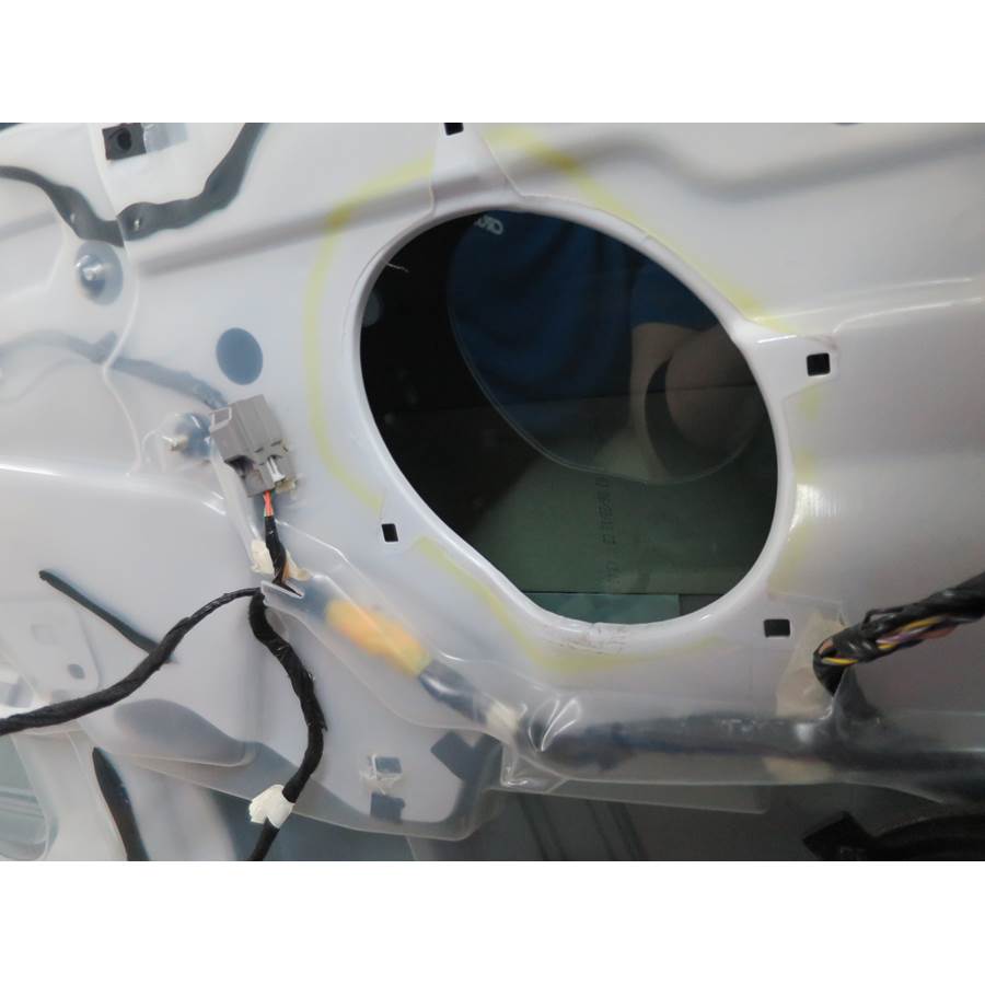 2014 Ford Mustang Front door midrange removed