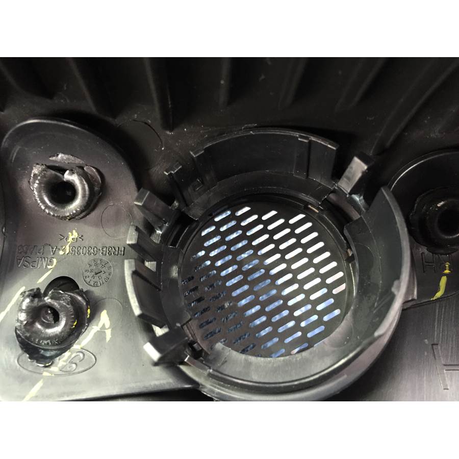 2020 Ford Mustang Front pillar speaker removed