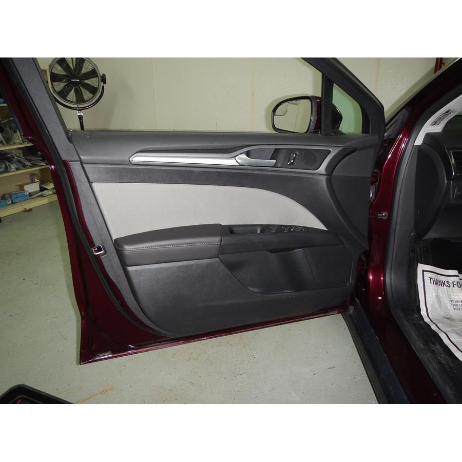 2014 Ford Fusion Front door speaker location