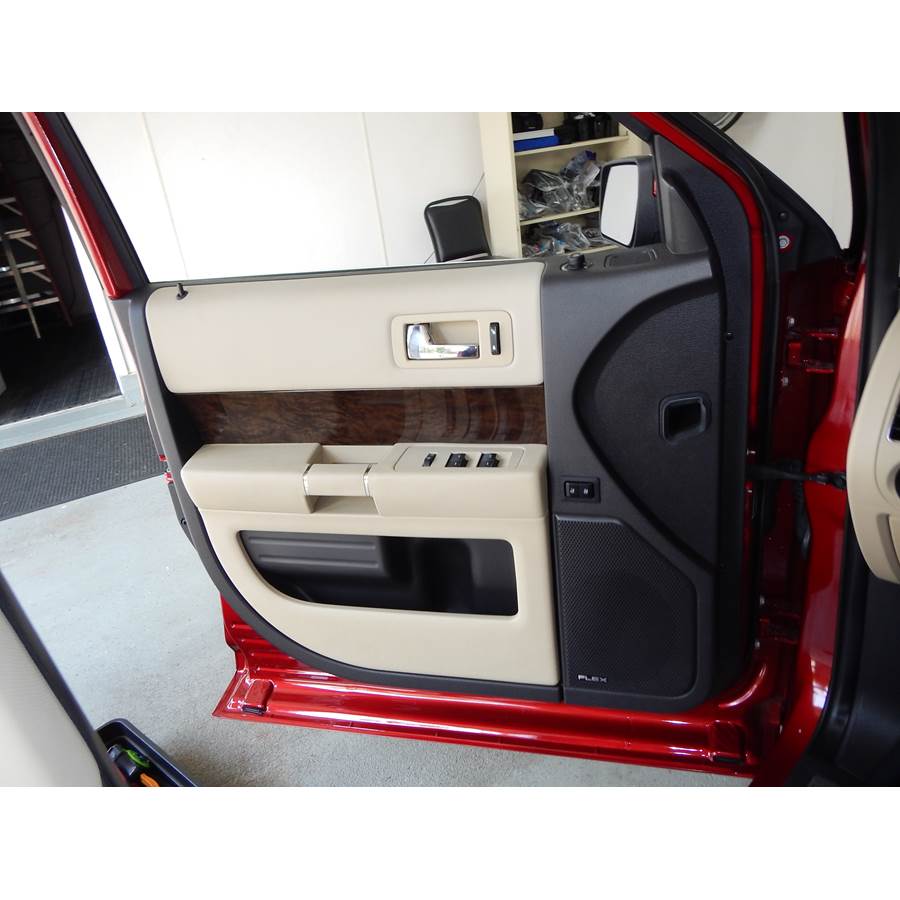 2018 Ford Flex Front door speaker location