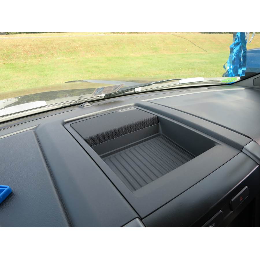 2016 Ford F-150 King Ranch Center dash speaker location