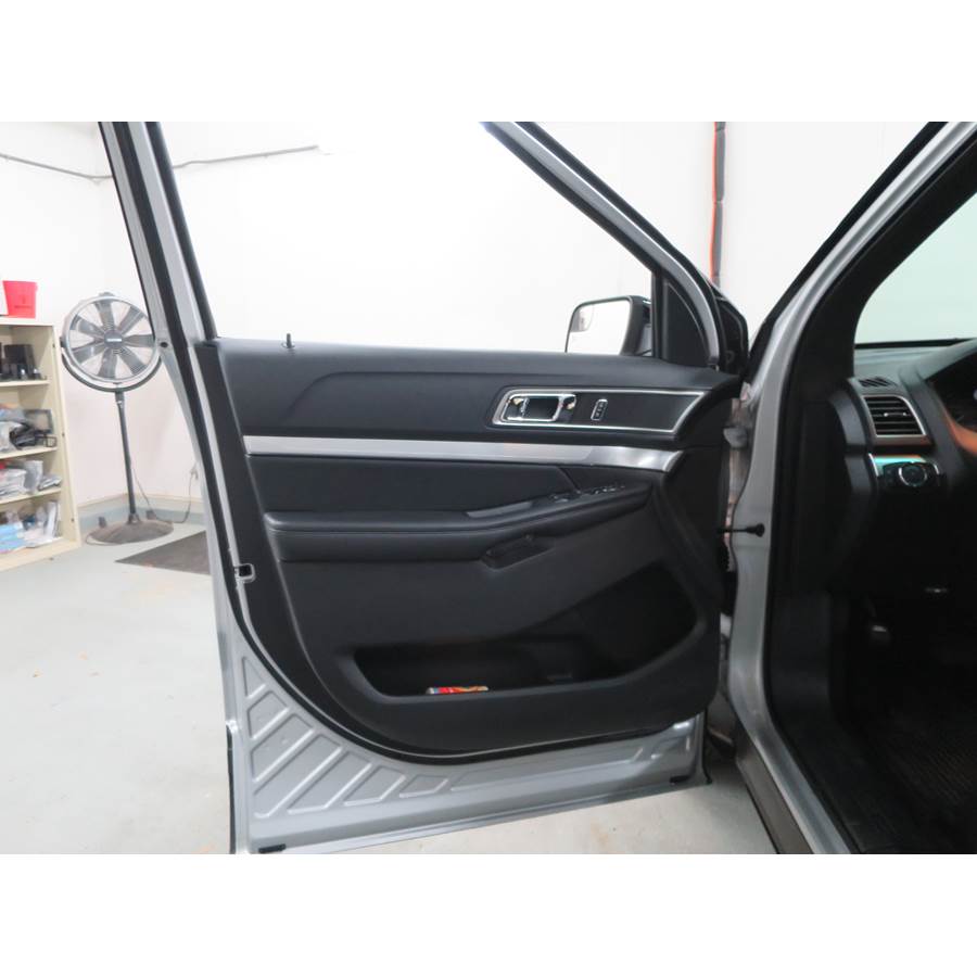 2018 Ford Explorer Front door speaker location