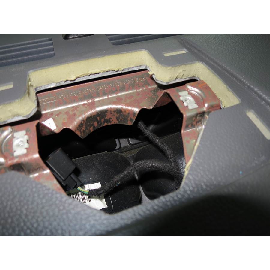 2014 Ford Edge Center dash speaker removed