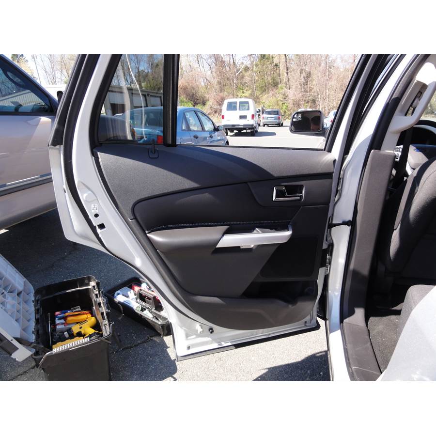 2014 Ford Edge Rear door speaker location