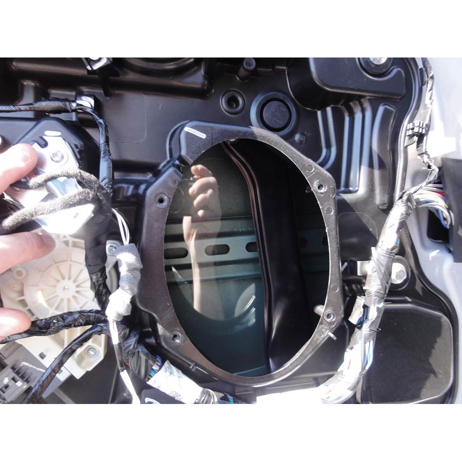 2014 Ford Edge Front speaker removed