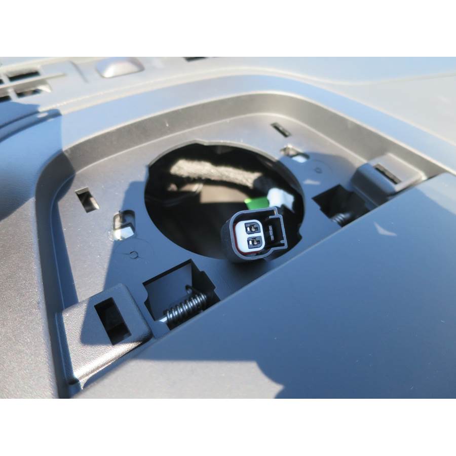 2023 Ford Edge Center dash speaker removed