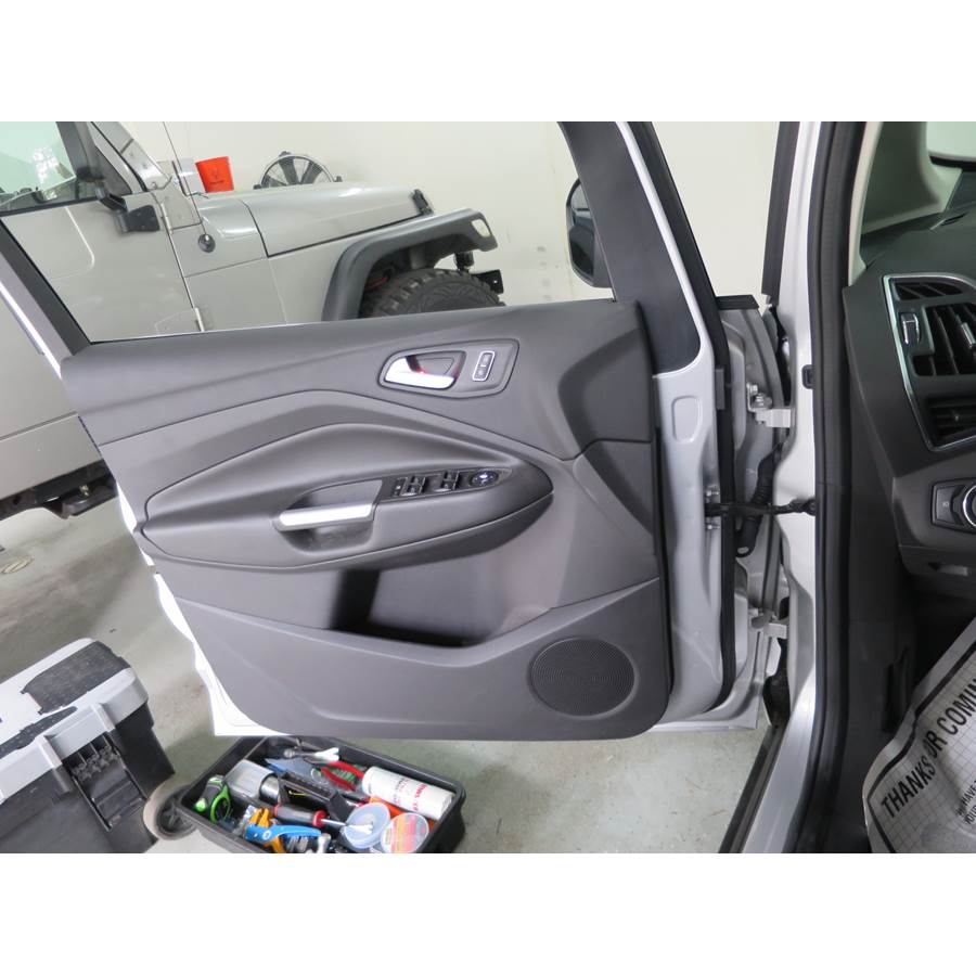 2014 Ford C-Max Front door speaker location