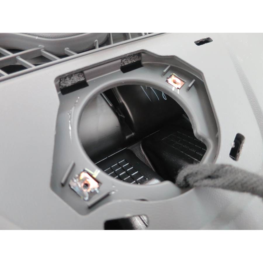 2020 Chevrolet Malibu Center dash speaker removed