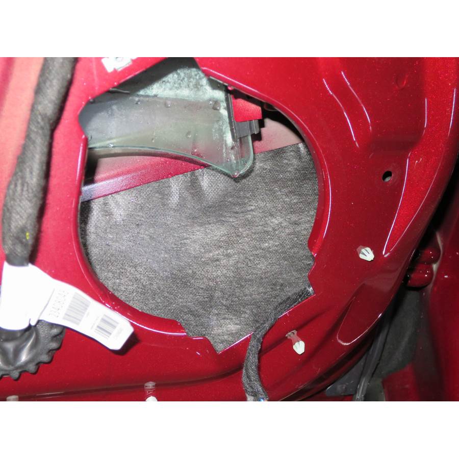 2017 Chevrolet Malibu Front speaker removed