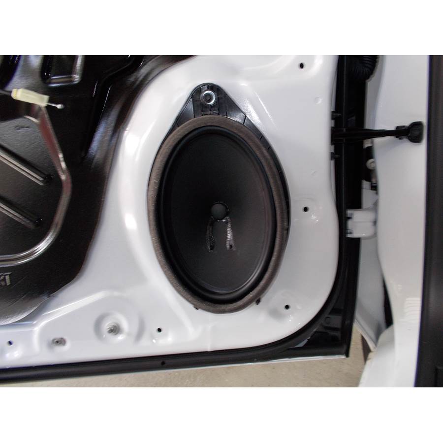 2016 Chevrolet Silverado 2500/3500 Front door speaker