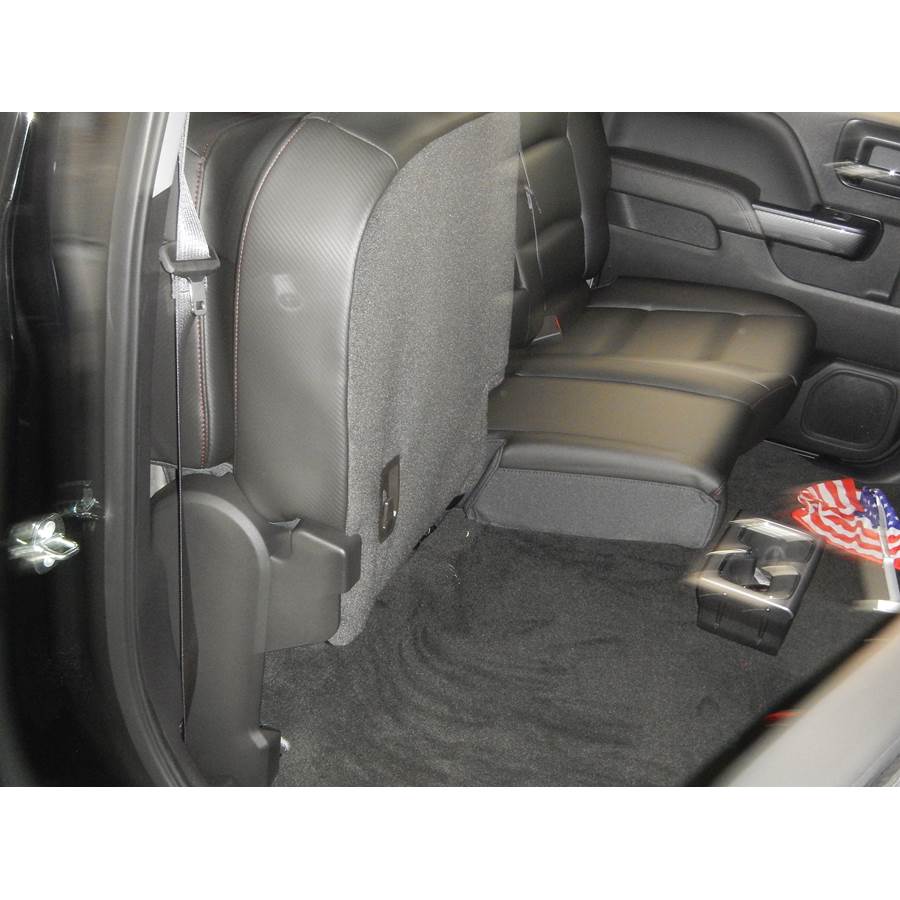 2015 Chevrolet Silverado 2500/3500 Factory amplifier location